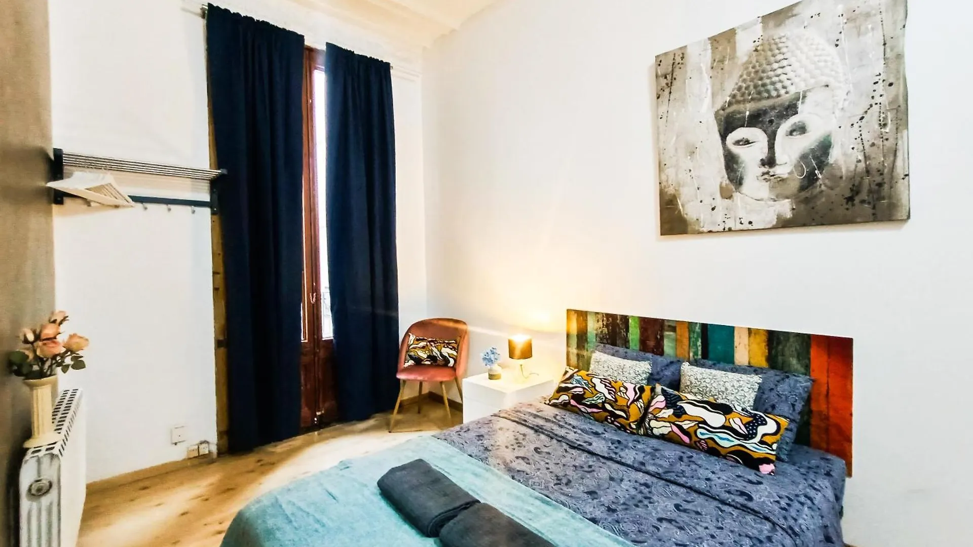 Hostel Oasis Rooms Barcelona - Born Spain
