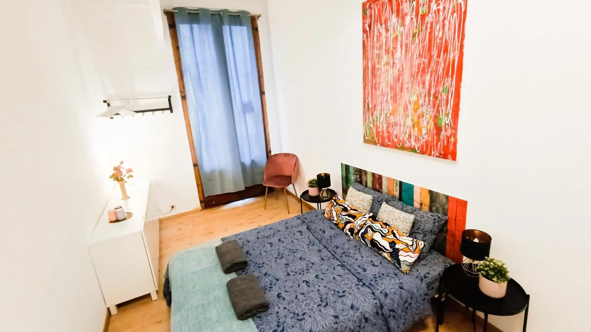 Oasis Rooms Barcelona - Born Hostel