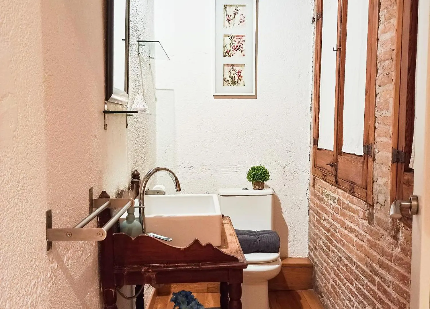 Oasis Rooms Barcelona - Born 0*,
